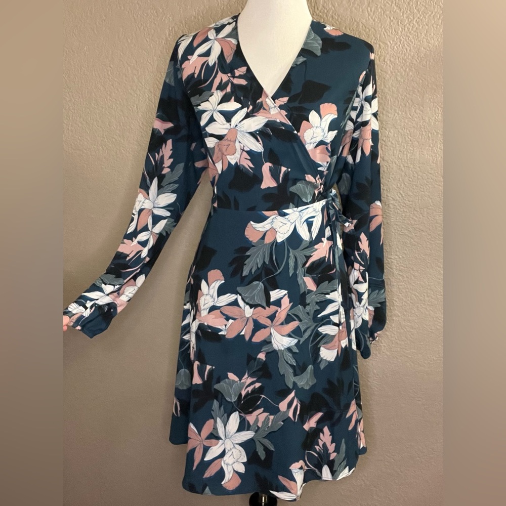 🌺 City Chic Merinna Floral Long Sleeve Wrap Dress - Sz XS/14 🌺